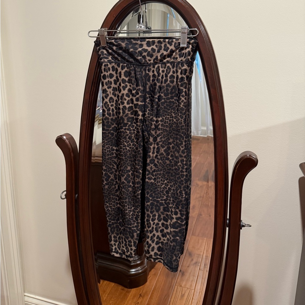 The Upside Cheetah Cropped Patterned Leggings